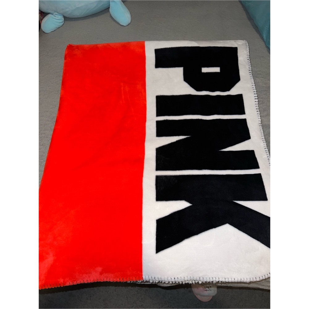 Pink/VS Blanket